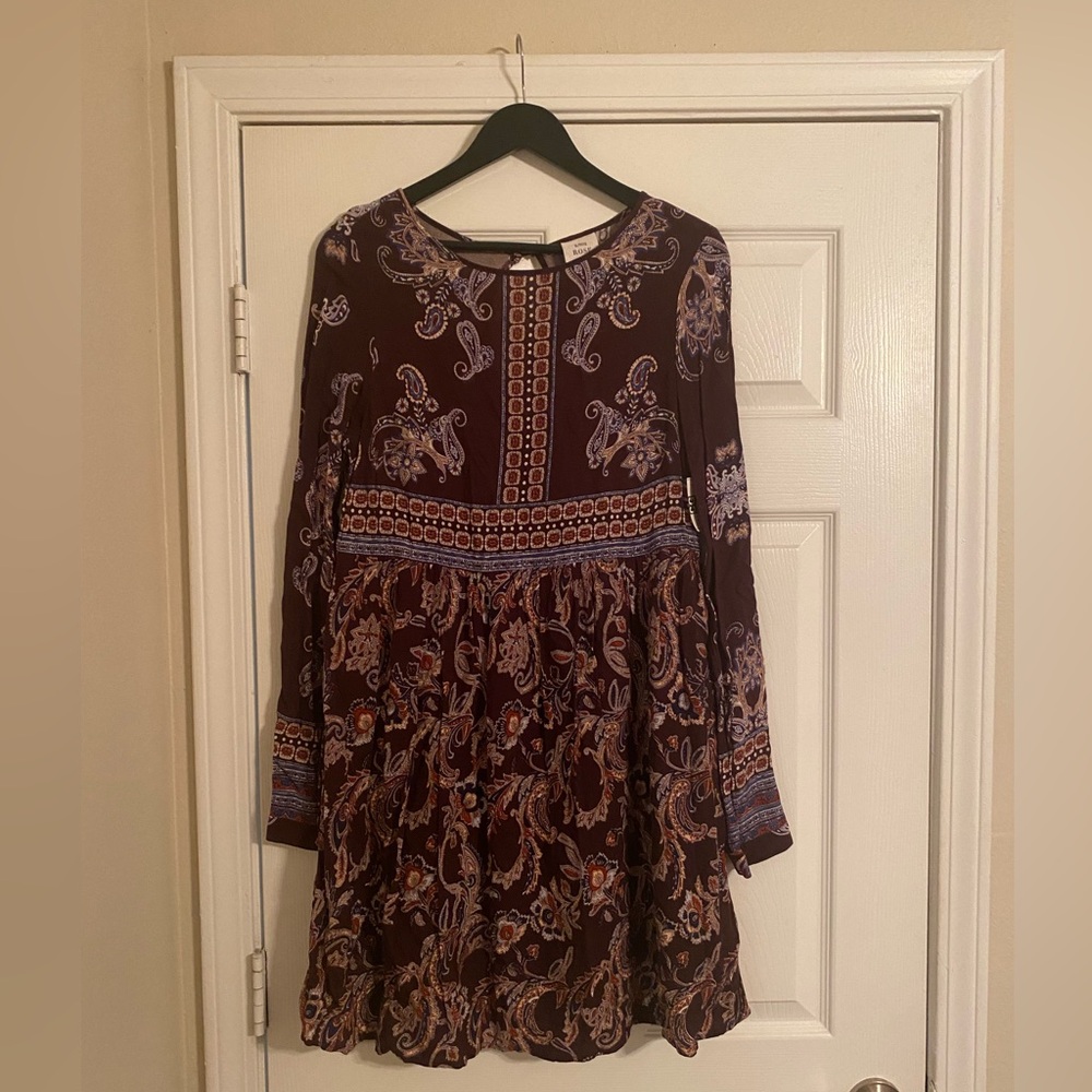 Knox Rose Women’s Paisley Print Long Sleeve Dress. Small.Boho.